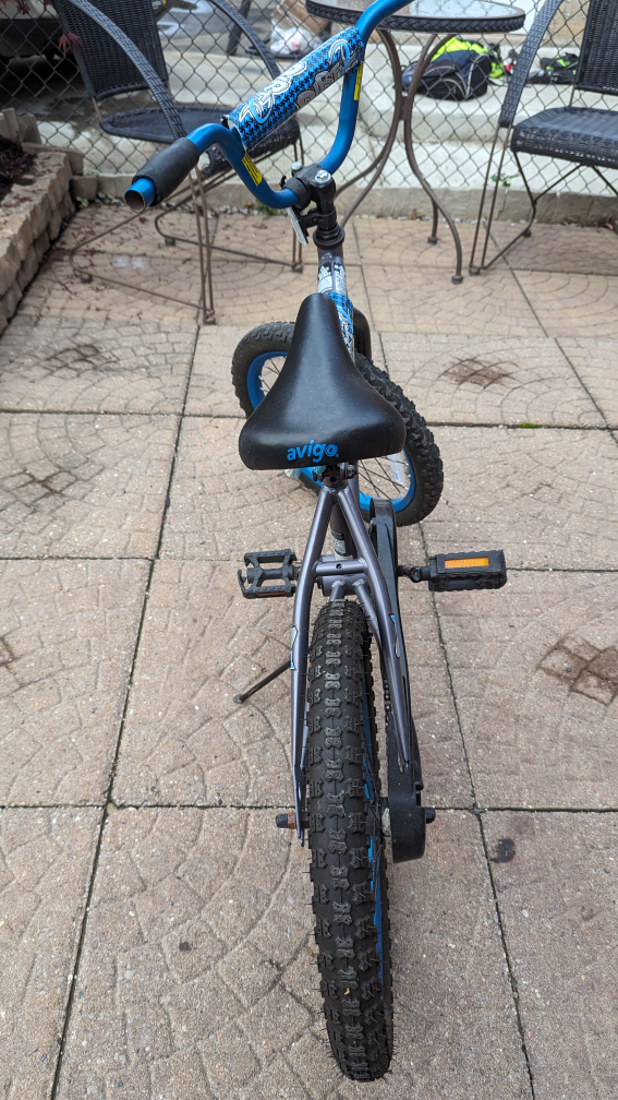 Kids bike Avigo 18in. Fair condition. - photo 2