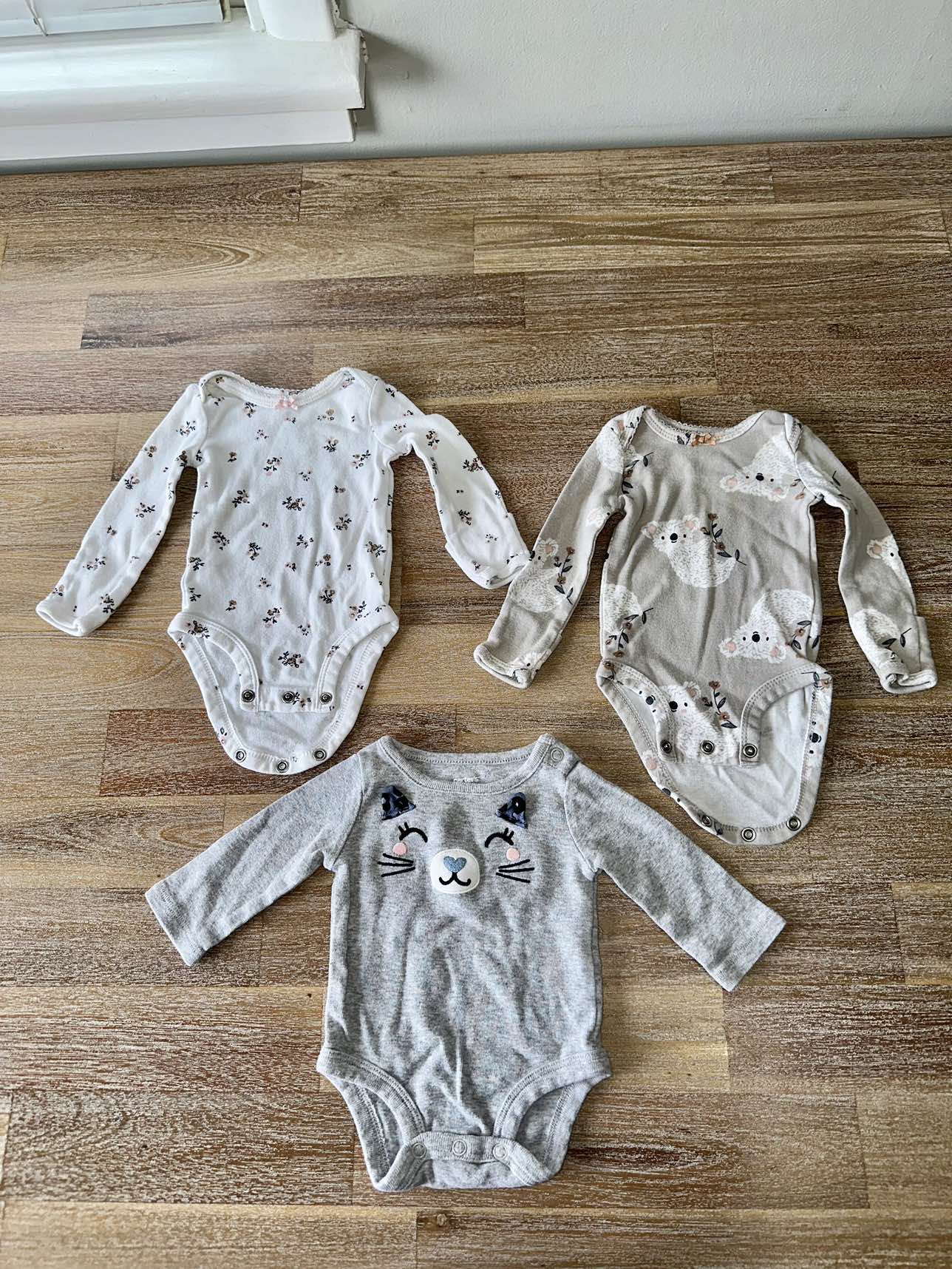 Newborn - girl clothing - photo 3