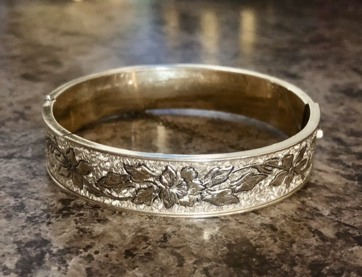 Vintage 12k GF Flower Etched Bangle Bracelet thumbnail