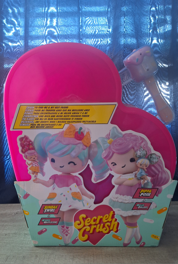 MGA Entertainment Secret Crush Large/Small-Pippa & Millie image indicator(7)