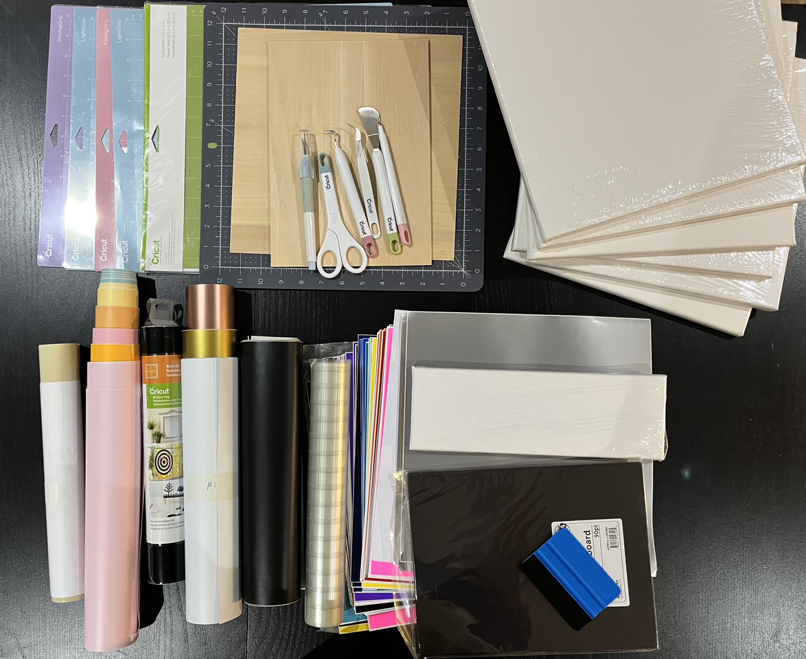 Cricut Maker + Accessories - photo 4