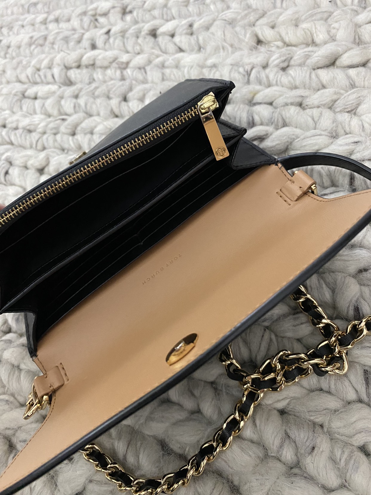 Tory Burch clutch with chain - photo 3