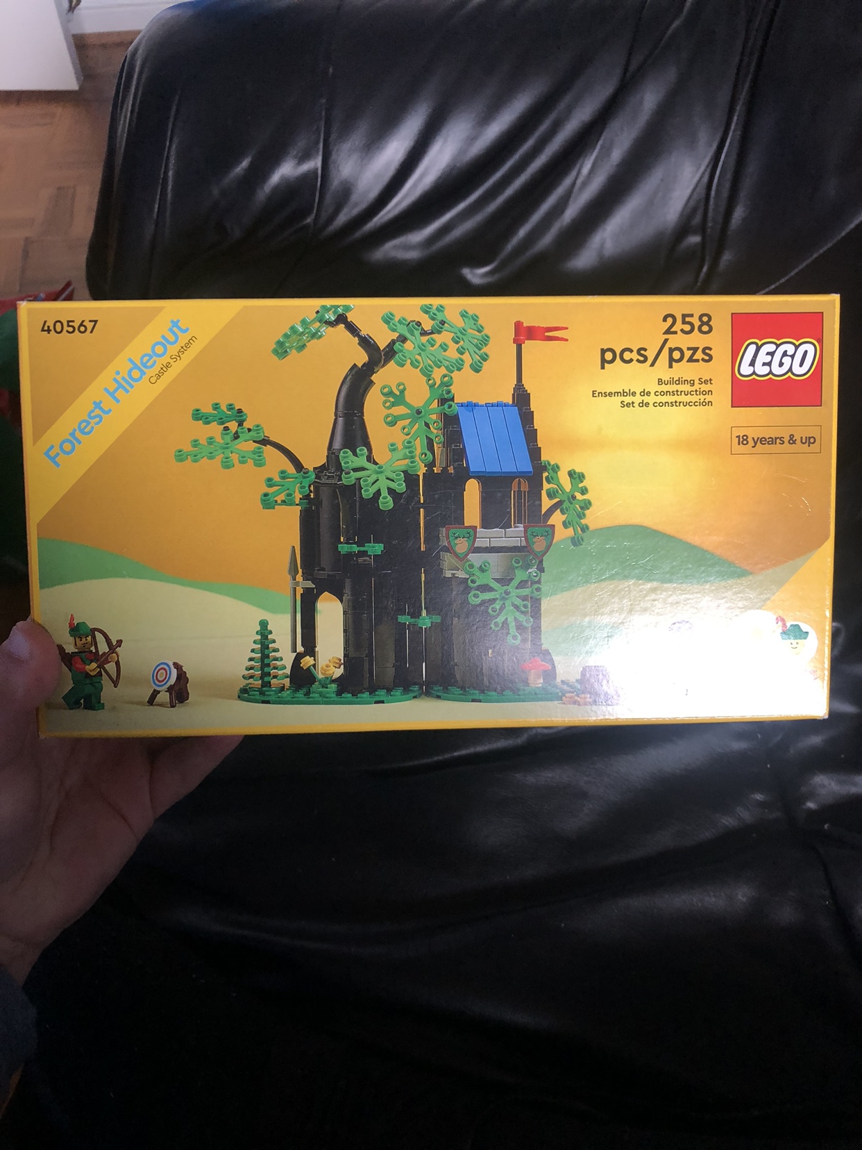 Forest hideout Lego set thumbnail