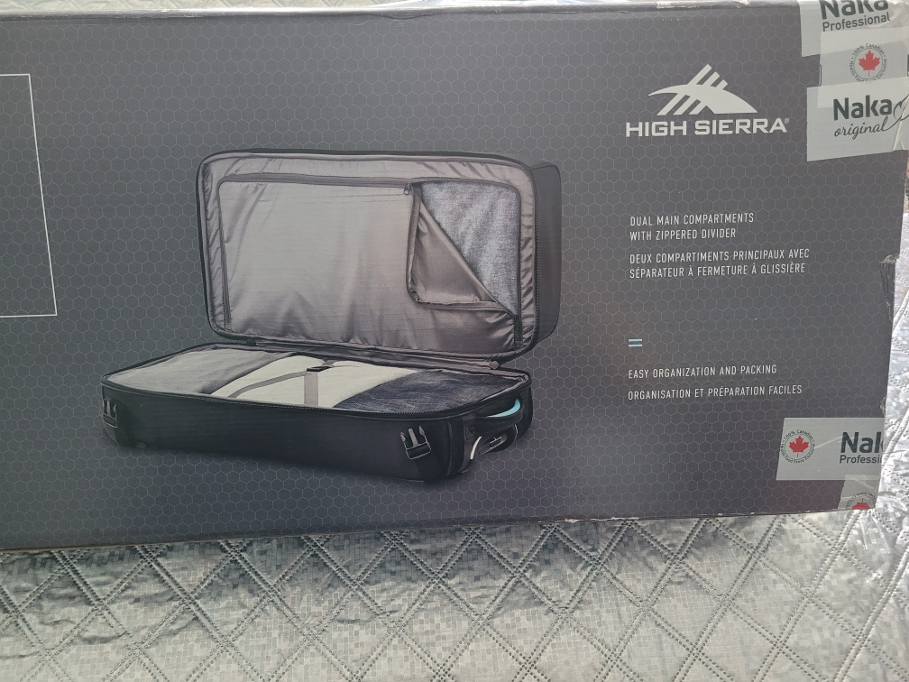 High Sierra 32" Drop Bottom Duffle Carry-On Luggage image indicator(3)