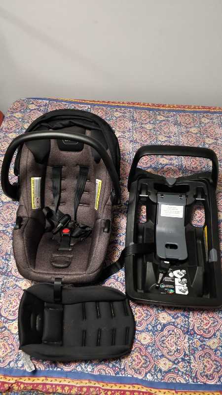 Evenflo Pivot Car seat - photo 3