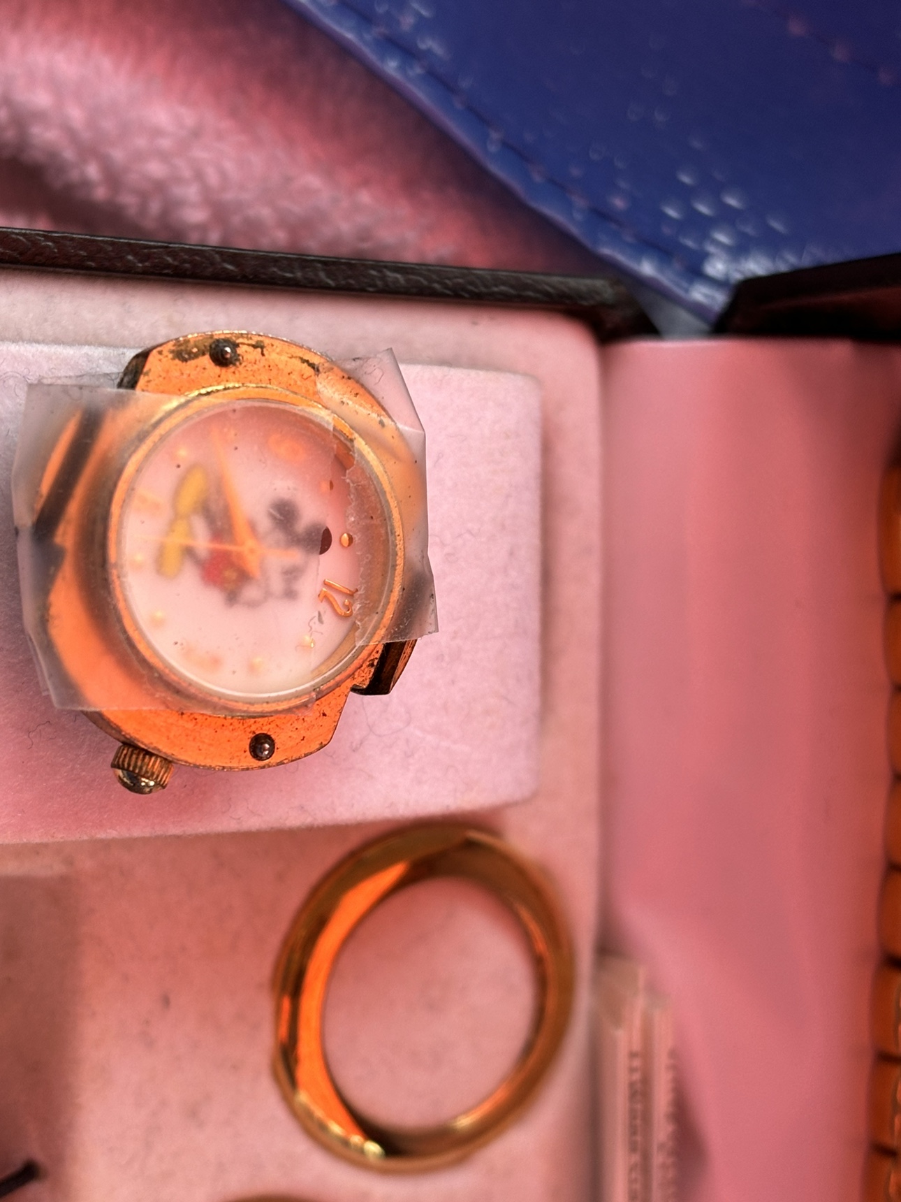 Ladies Mickey Mouse watch set (Disney Store) image indicator(3)