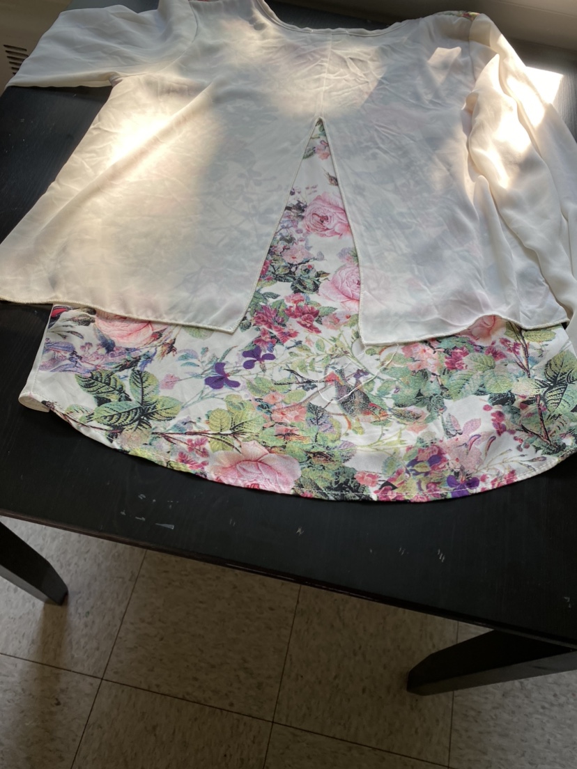 Lovely blouse - photo 3