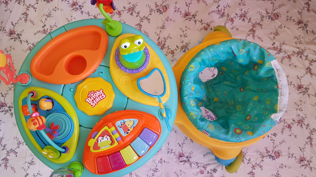 Bright Start 360 Around We Go Activity Centre & Xtra Riding toy - photo 2