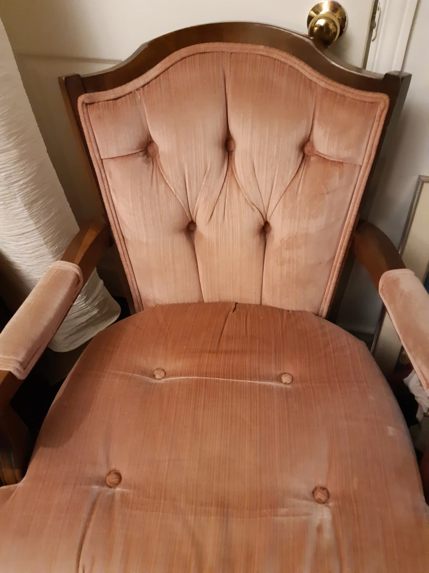 nice vintage sturdy chair - photo 2