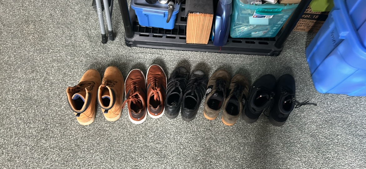 Bundle of shoes