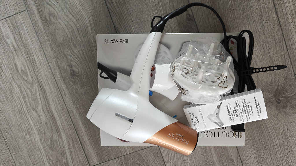 Conair hair dryer - photo 2