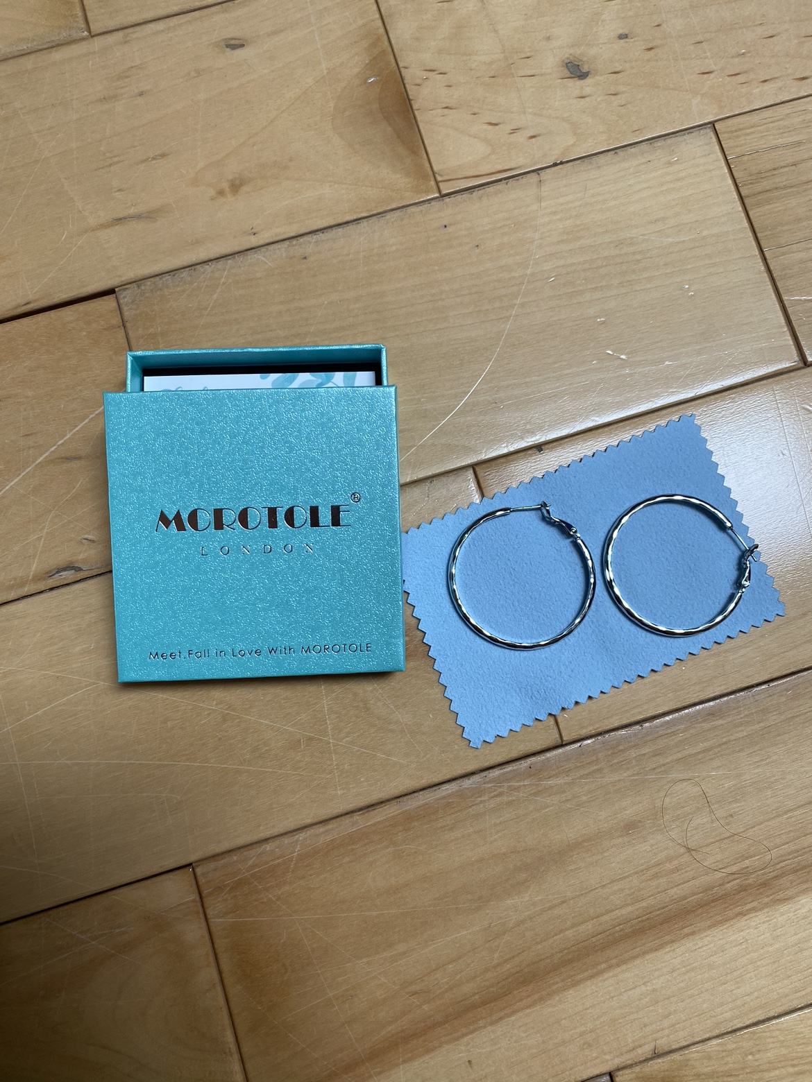 Hoop Earrings thumbnail