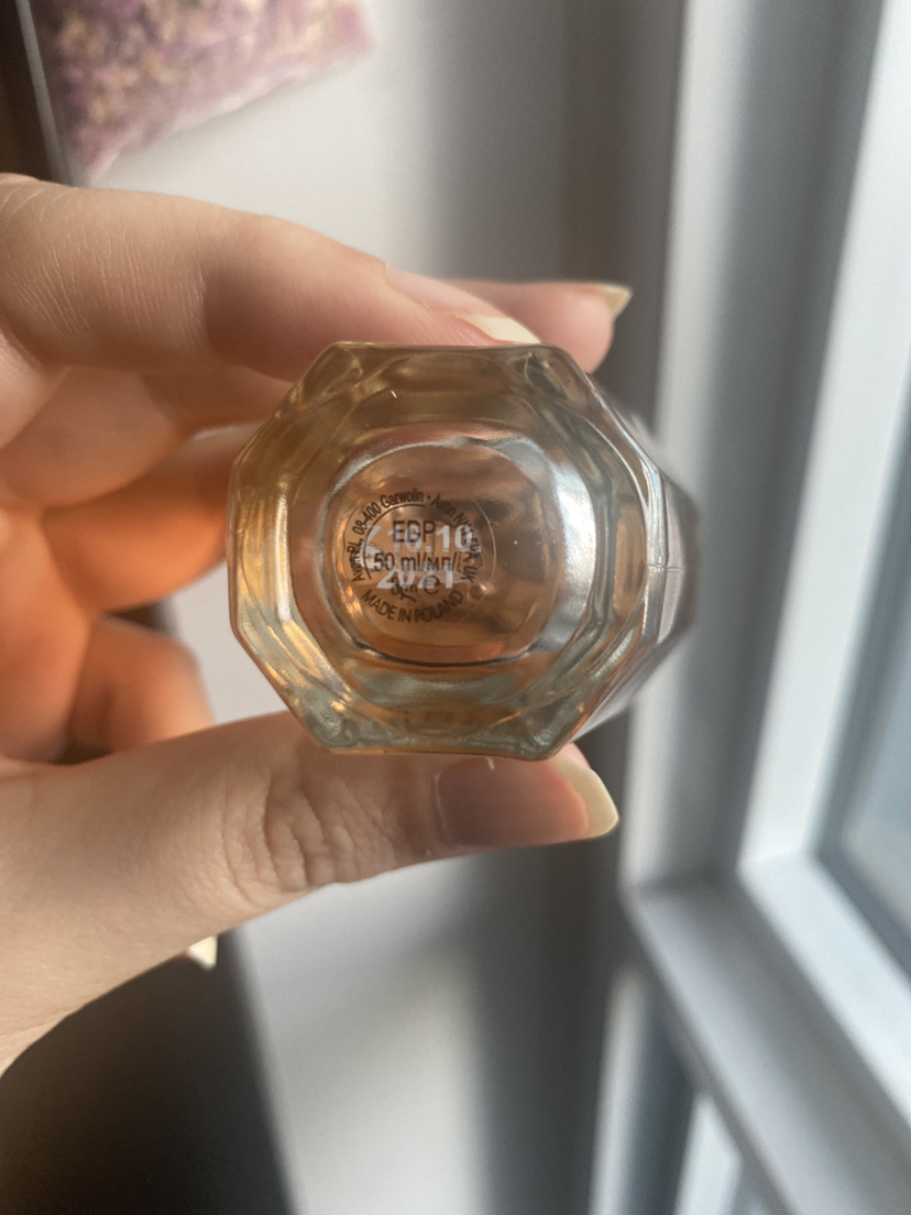 Rare gold perfume image indicator(2)