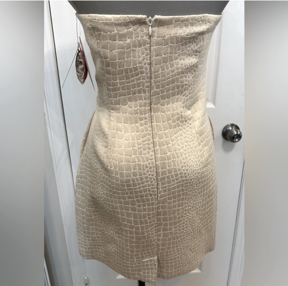BNWT Laundry by Shelli Segal Strapless Dress - photo 3