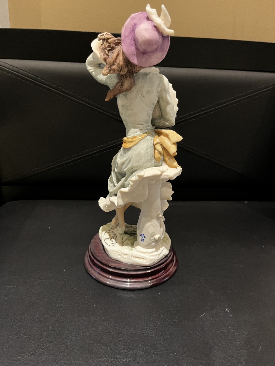 Giuseppe Armani Figurine- Violet - photo 2