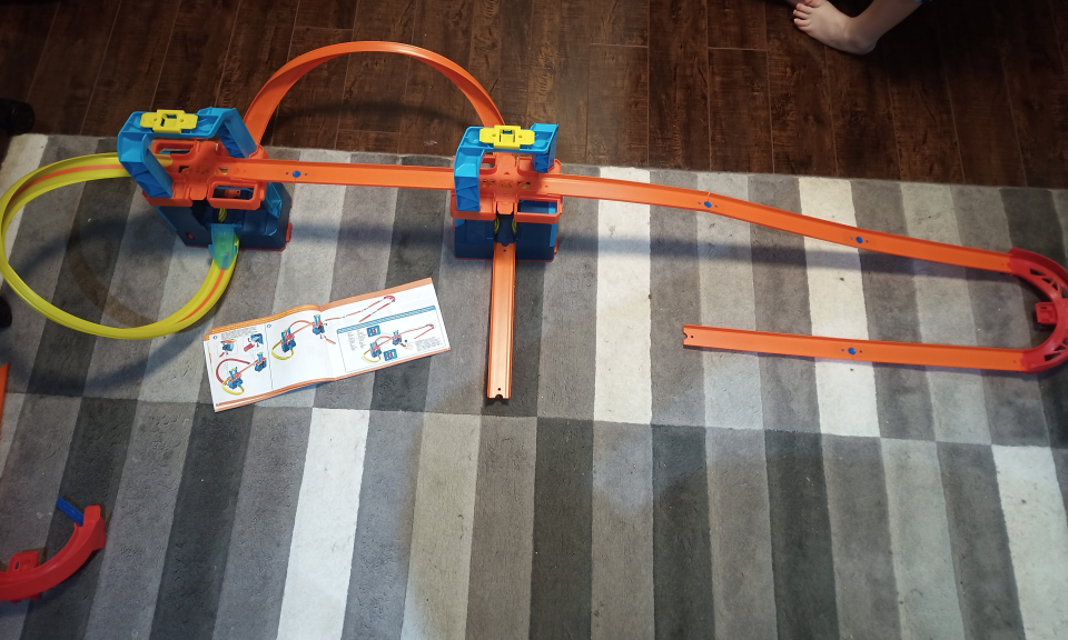 Hot Wheels Track Builder Playset Ultra Boost Kit image indicator(4)