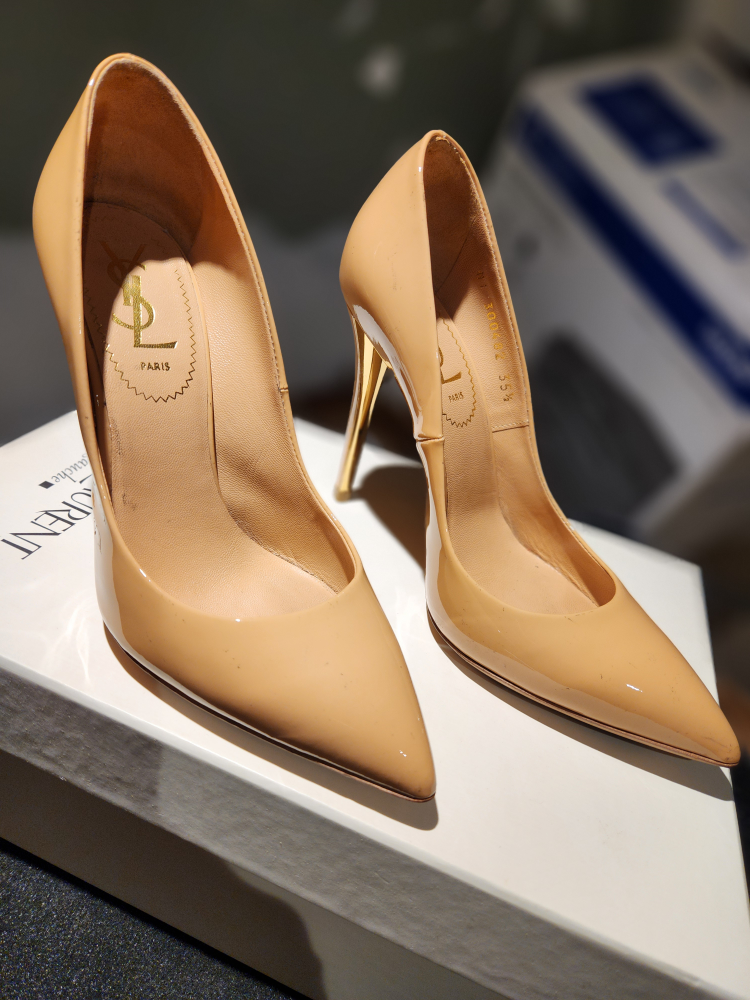 YSL Clara pump size 5.5 - photo 2