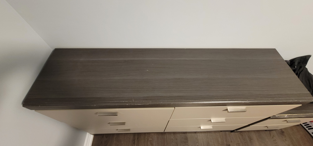 6-Drawer Chest Dresser and 2 Nightstands - photo 2
