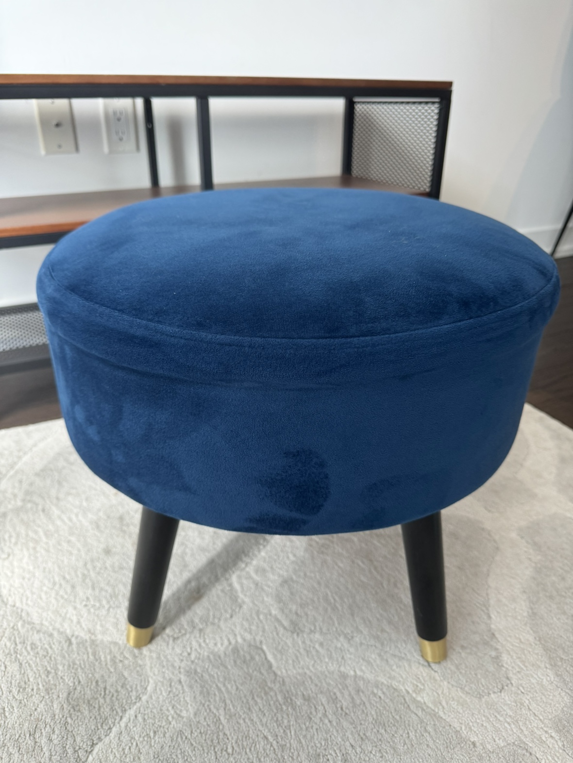 Velvet ottoman