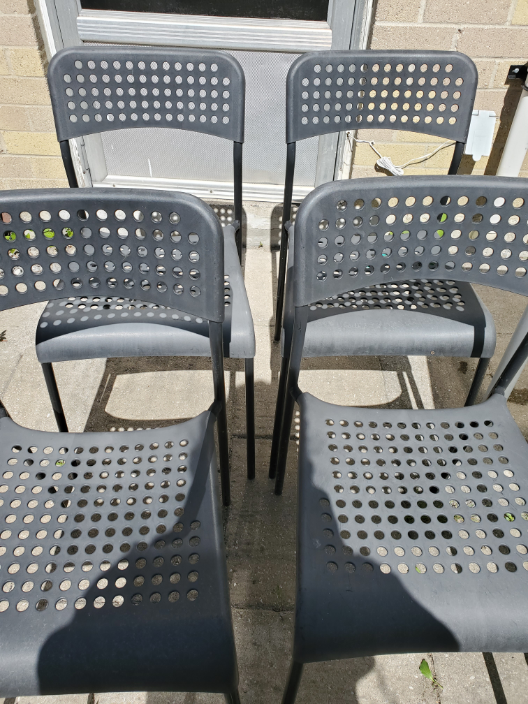 4 chairs