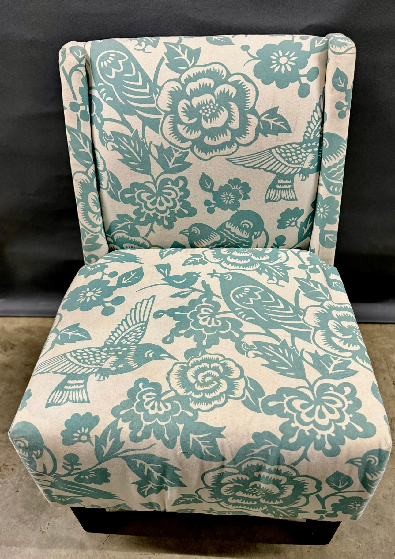 Burke Blue Floral Armless Slipper Chair - photo 4