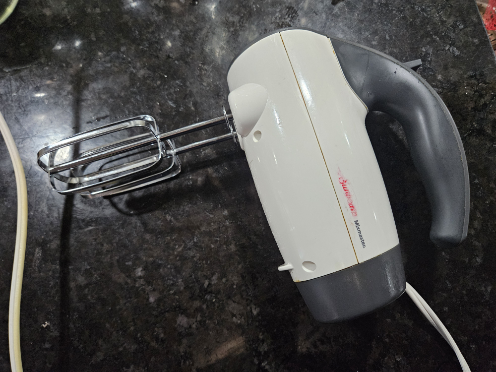 sunbeam 6 speed hand mixer thumbnail