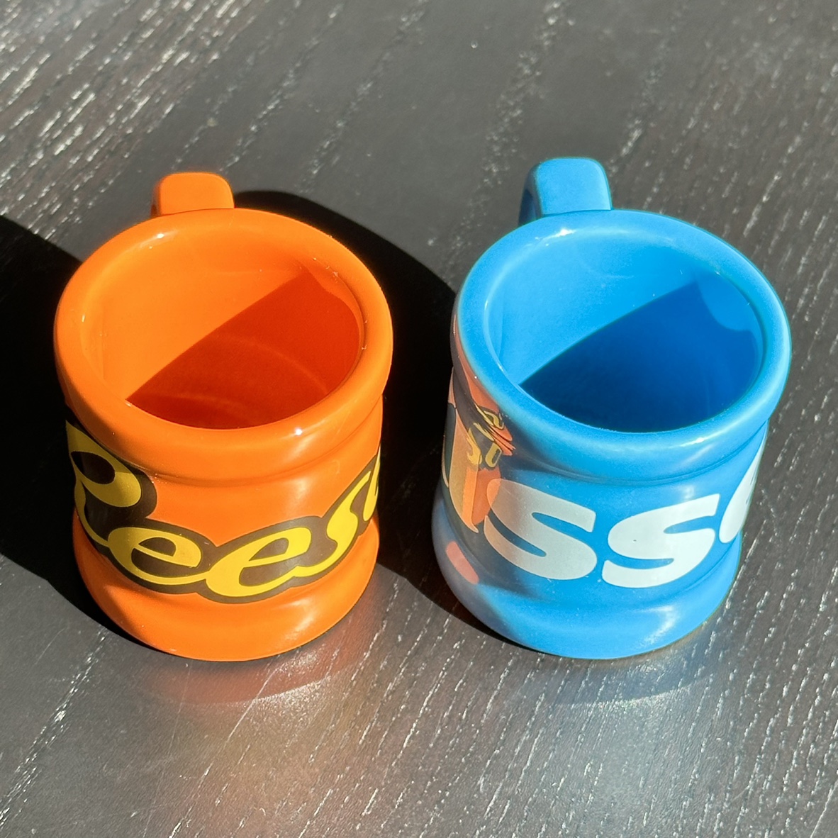 Mini cups ($5 for both) image indicator(5)