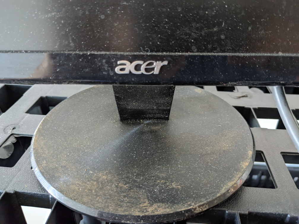 Acer P206HV 20" LCD Monitor Needs to be cleaned image indicator(3)