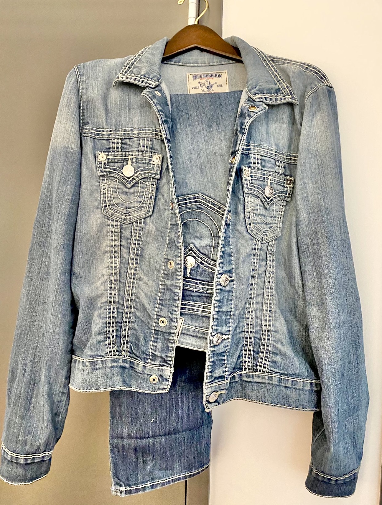 Unisex denim suit True Religion image indicator(9)