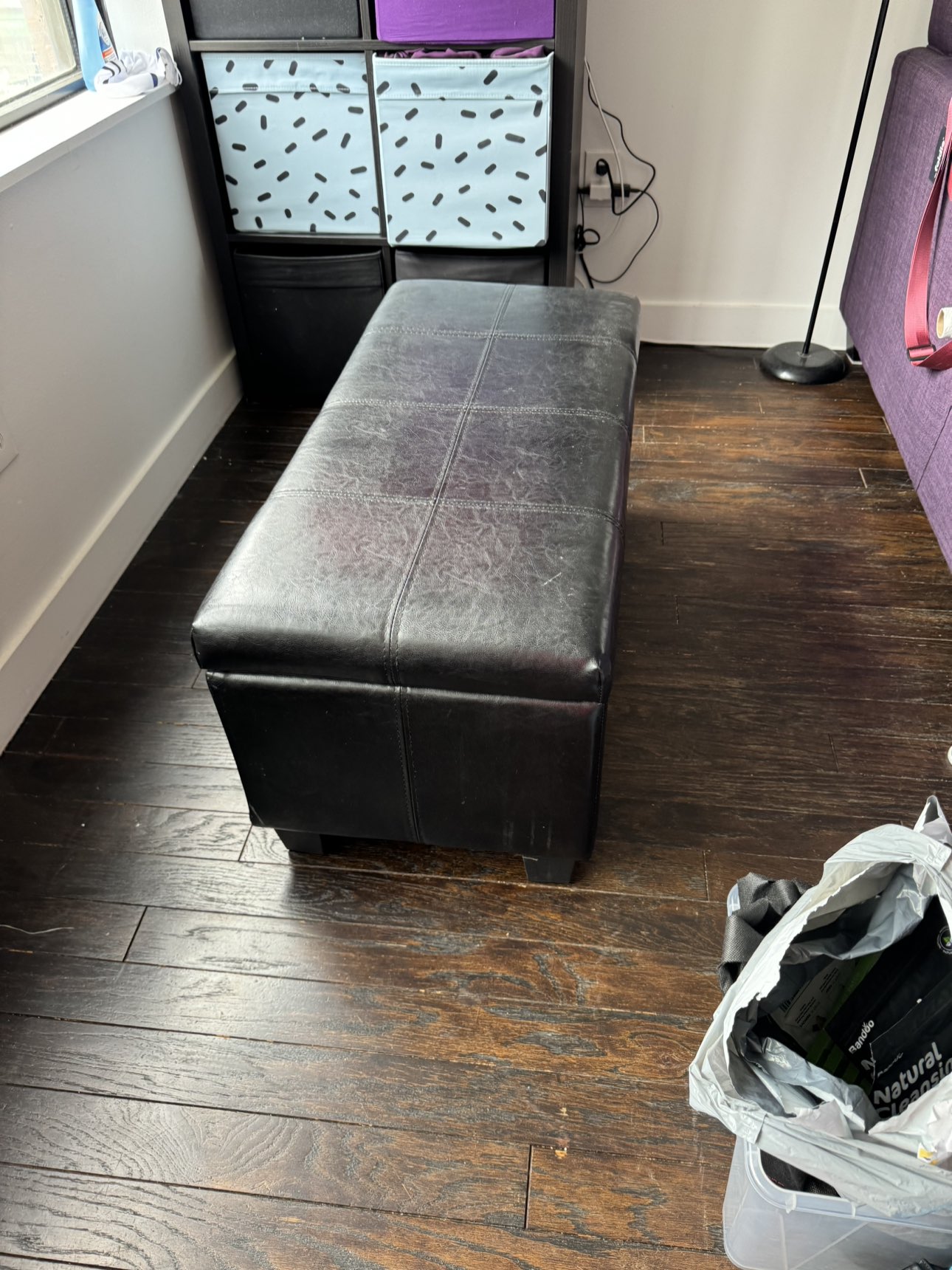 Storage bench/ bed end