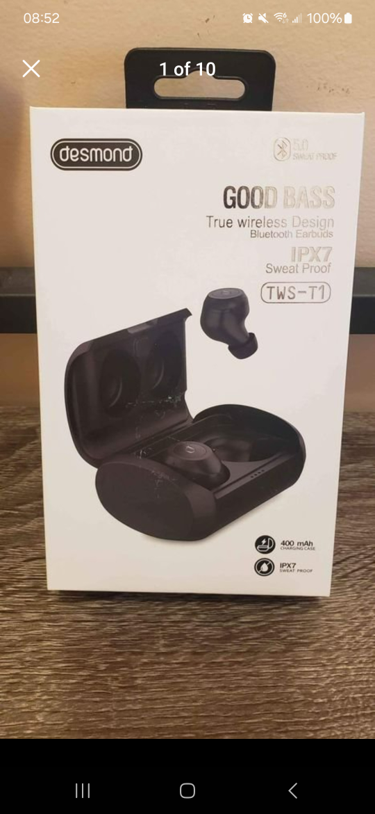 Brand new in ear wireless earphones