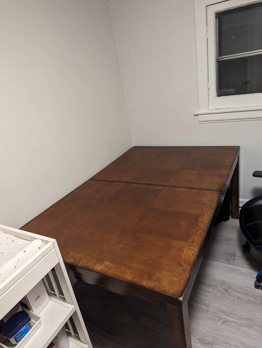 Free Wood dining table 7'