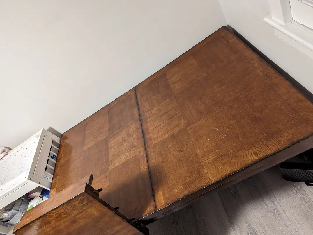 Free Wood dining table 7' - photo 5