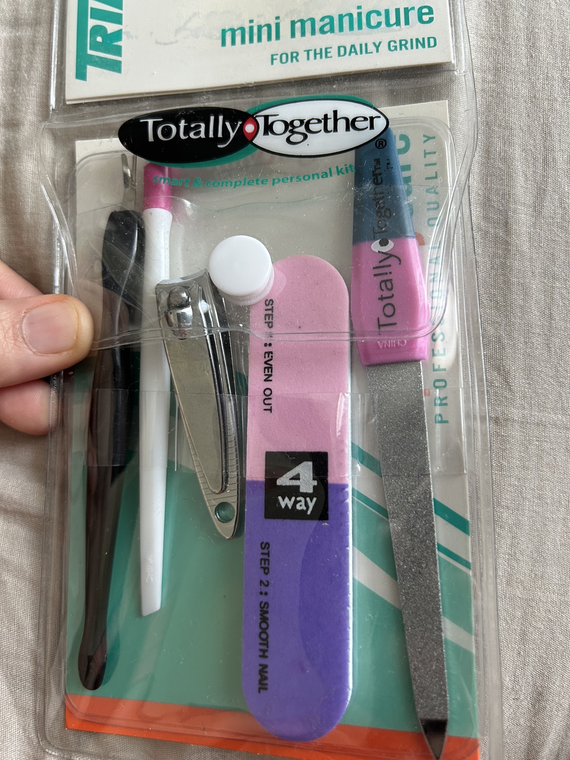 Mini Manicure Set thumbnail