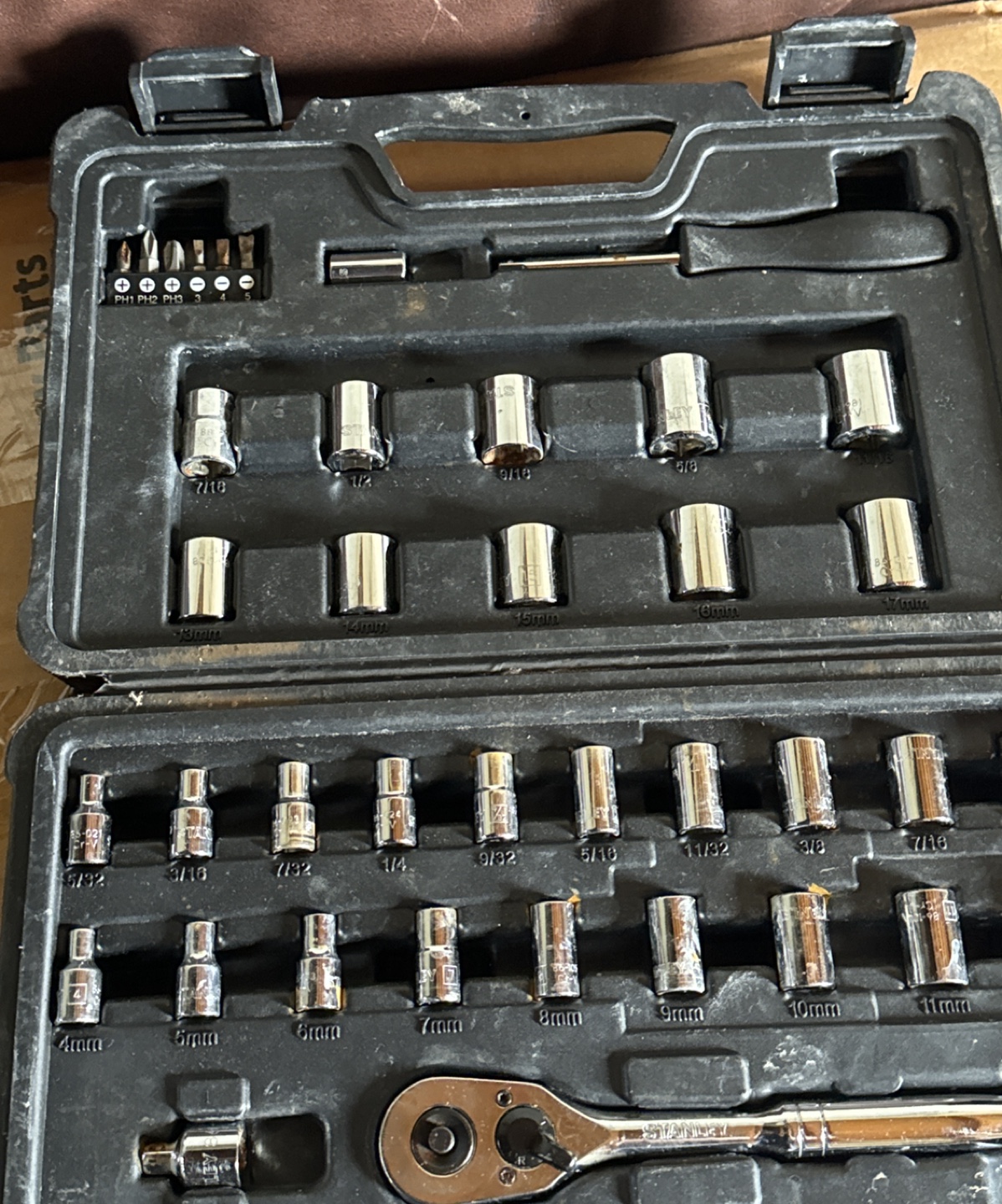 STANLEY 40 Pcs Socket Set Complete - photo 2