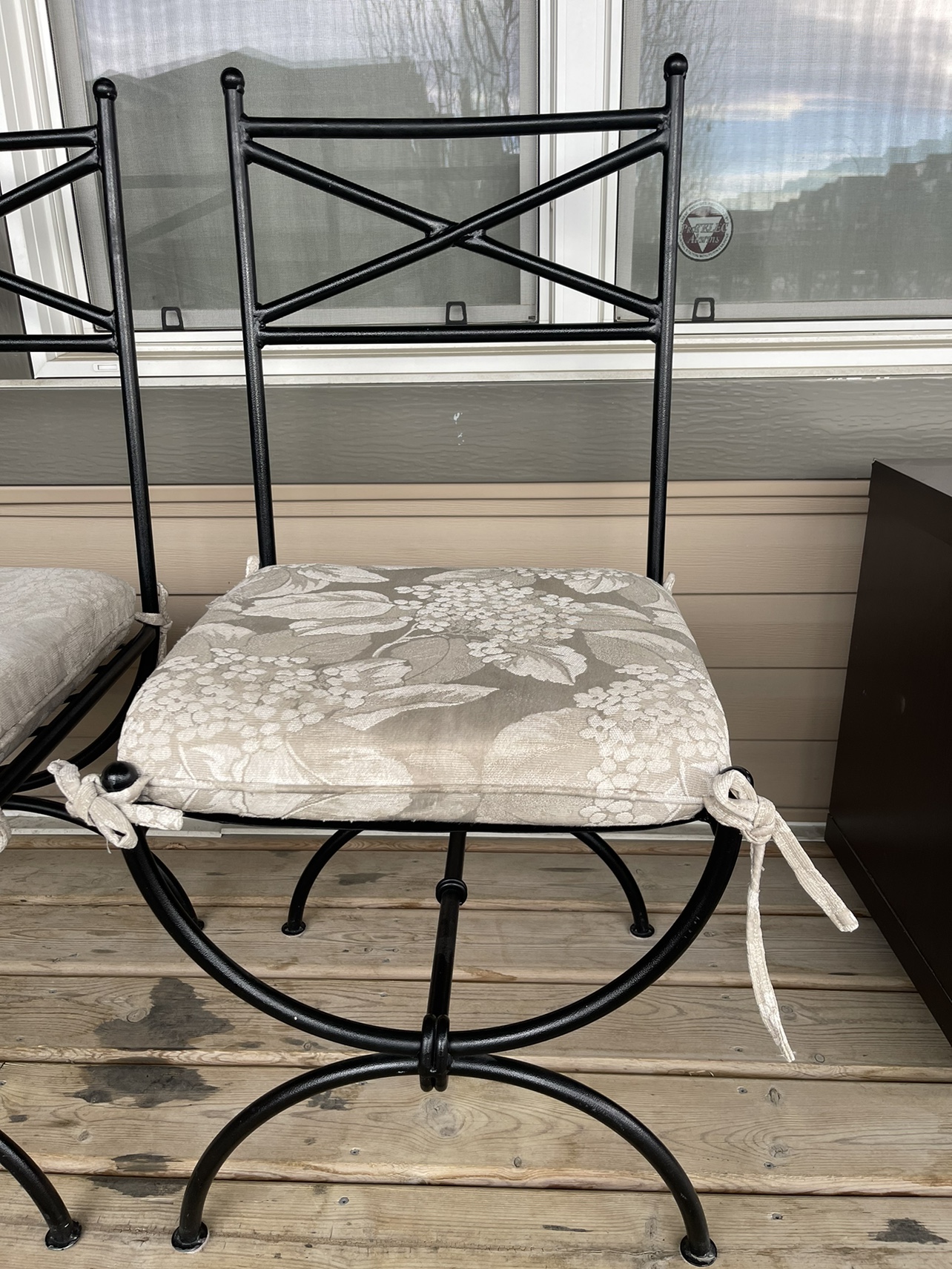 Outdoor chairs set of three - photo 3