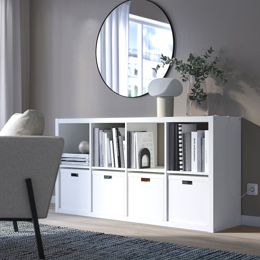 URGENT SALE- Ikea White Kallax (Bookshelf/Cabinet/Storage unit) - photo 4