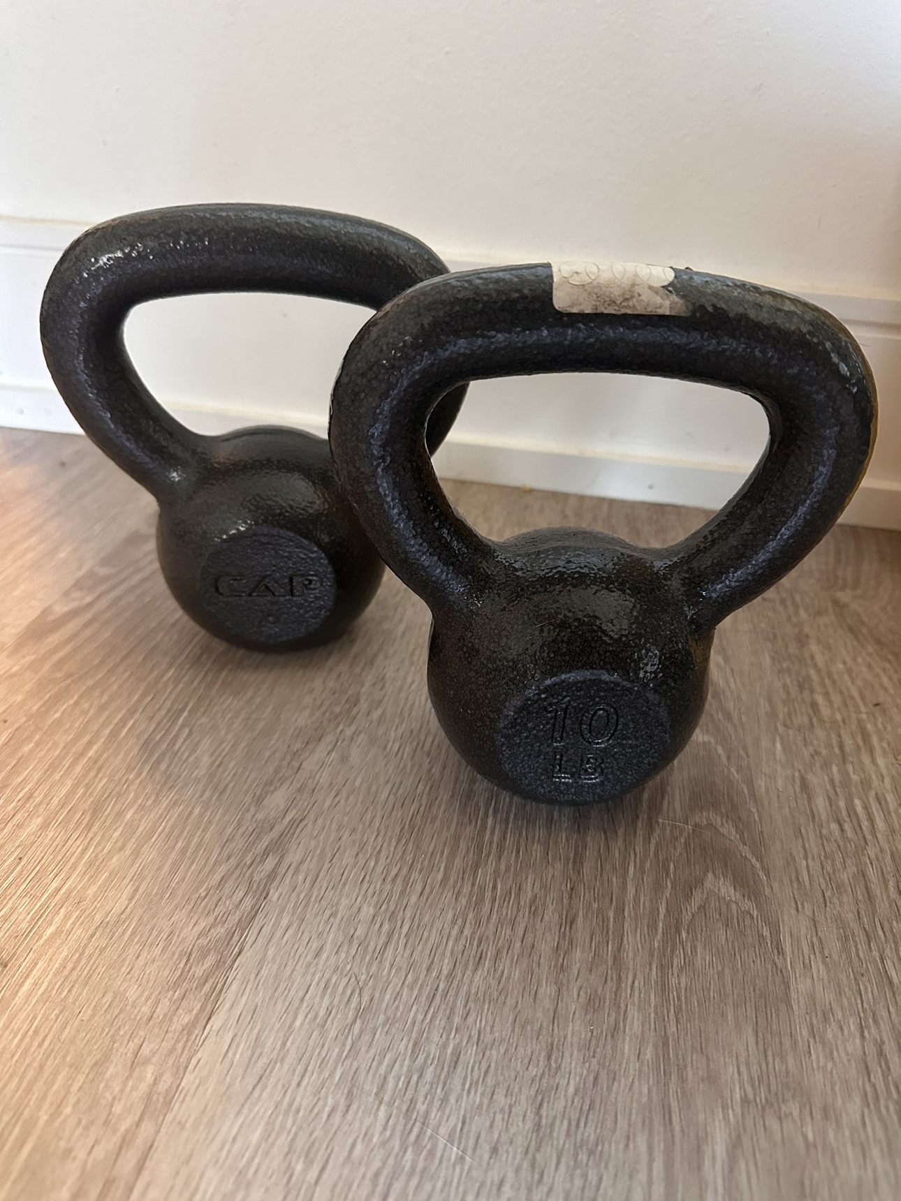 10 lbs kettlebells