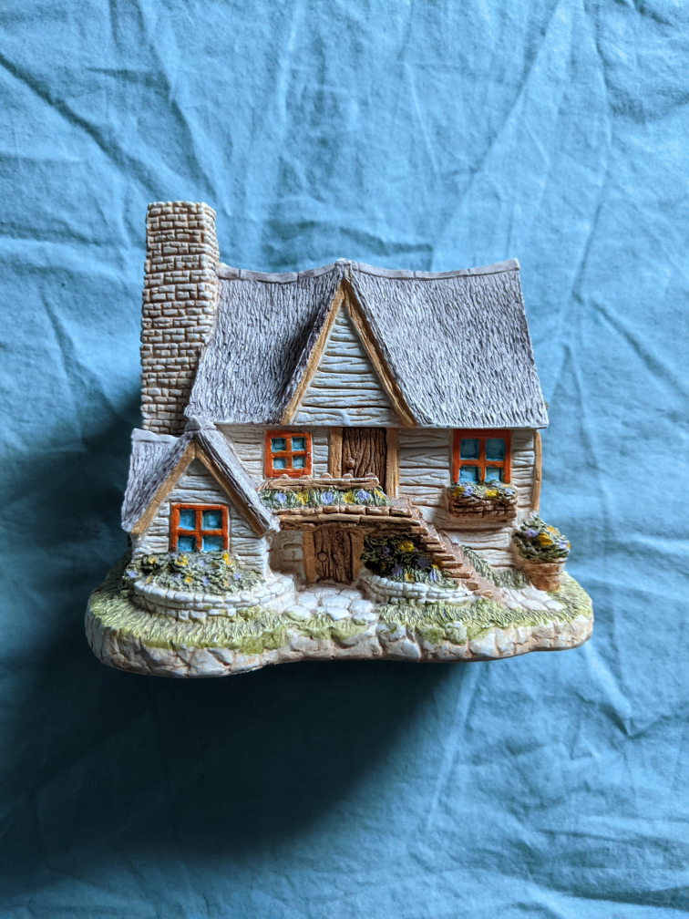 Cottage Home Piggy Bank