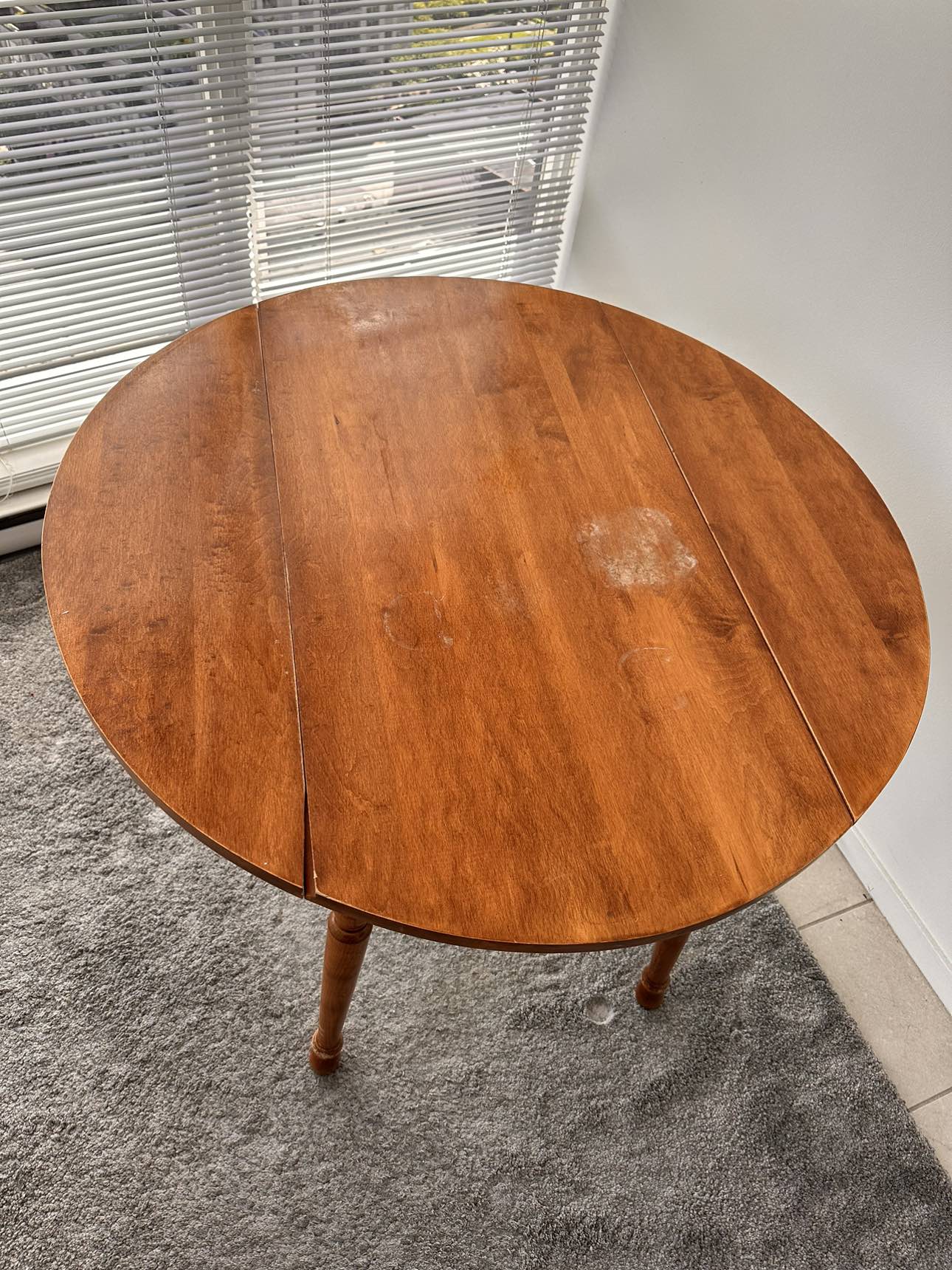 Round wooden foldable table - photo 5