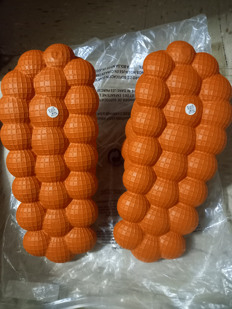 waterproof indoor slippers image indicator(2)