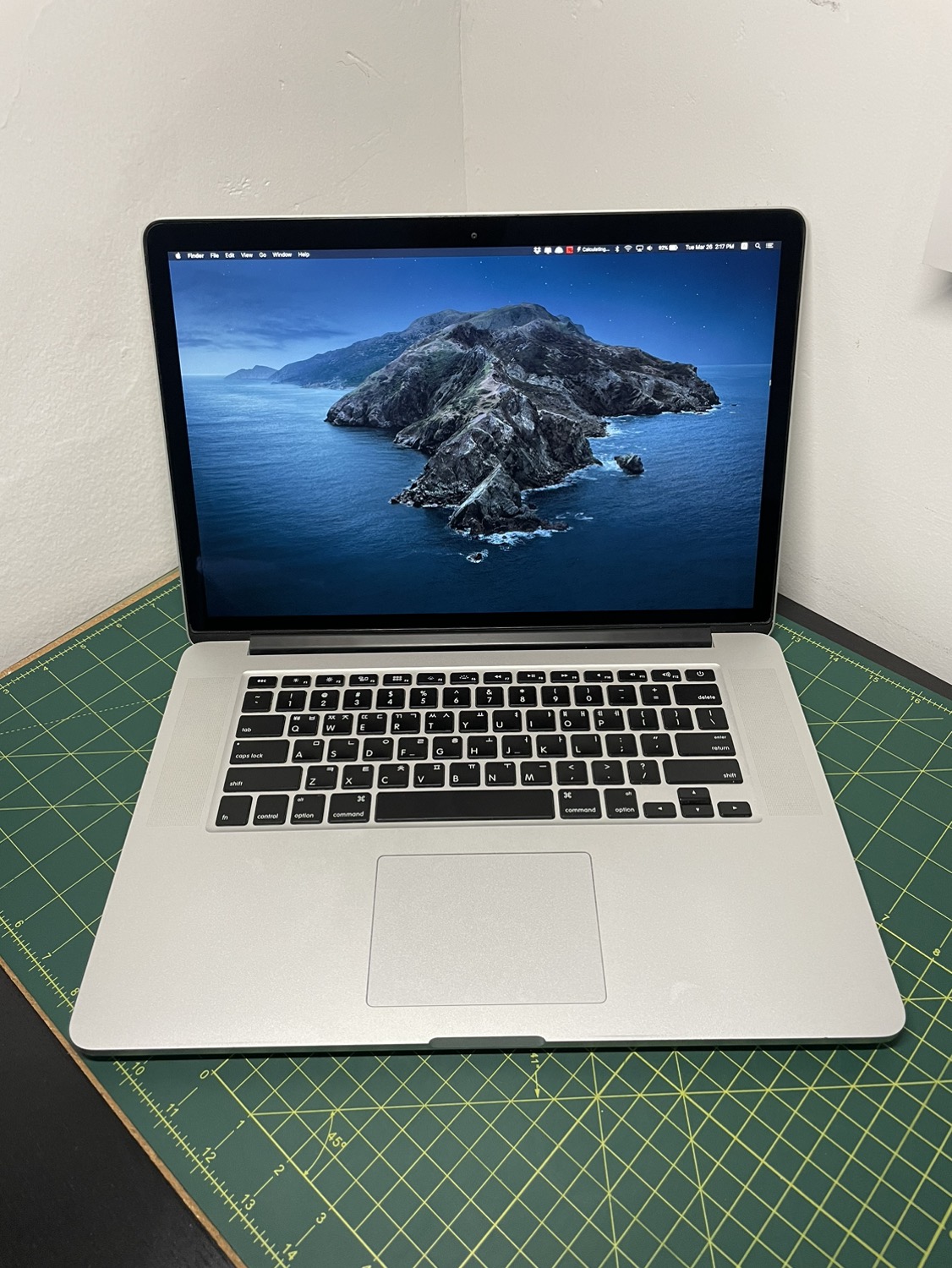 MacBook Pro 15" Mid-2015 image indicator(2)