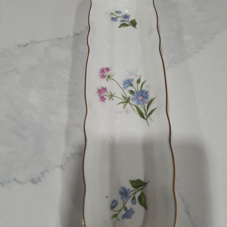Vintage Aristocrat bone china - photo 2
