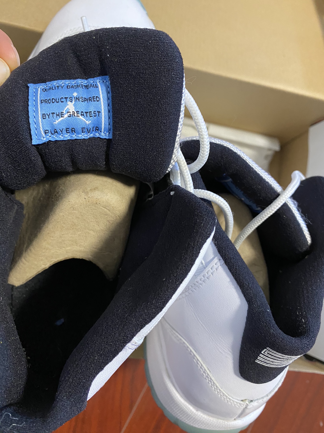 Air Jordan 11 Retro ‘Legend Blue’ size 7 - photo 4