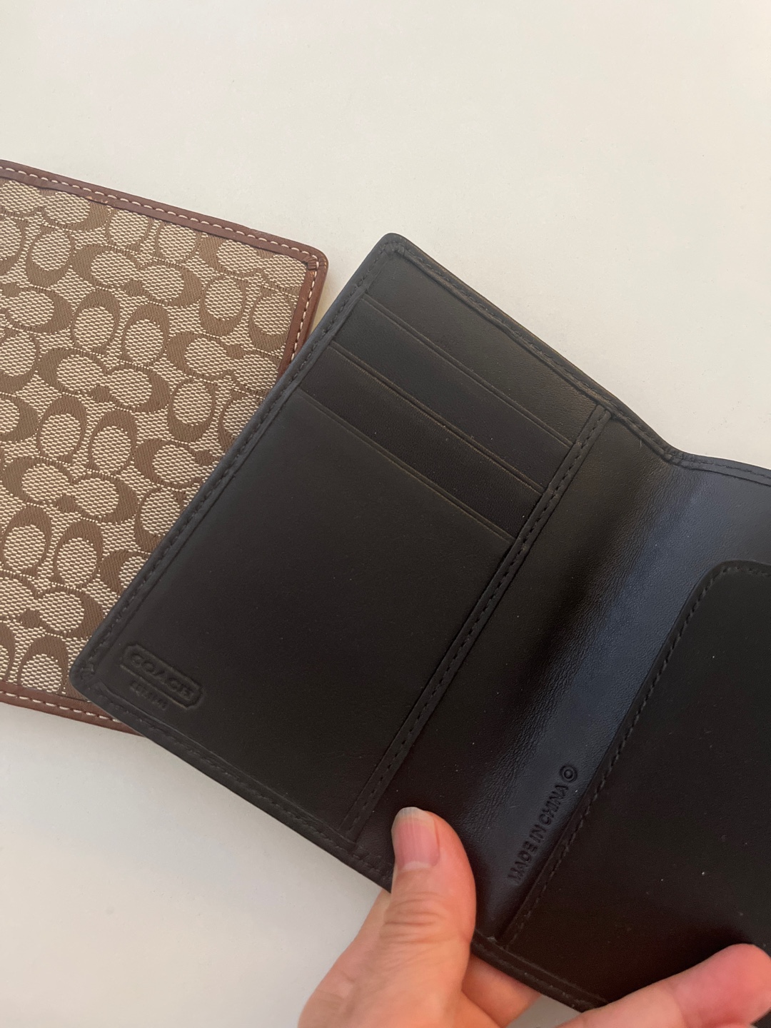 Set of coach passport holders - photo 3