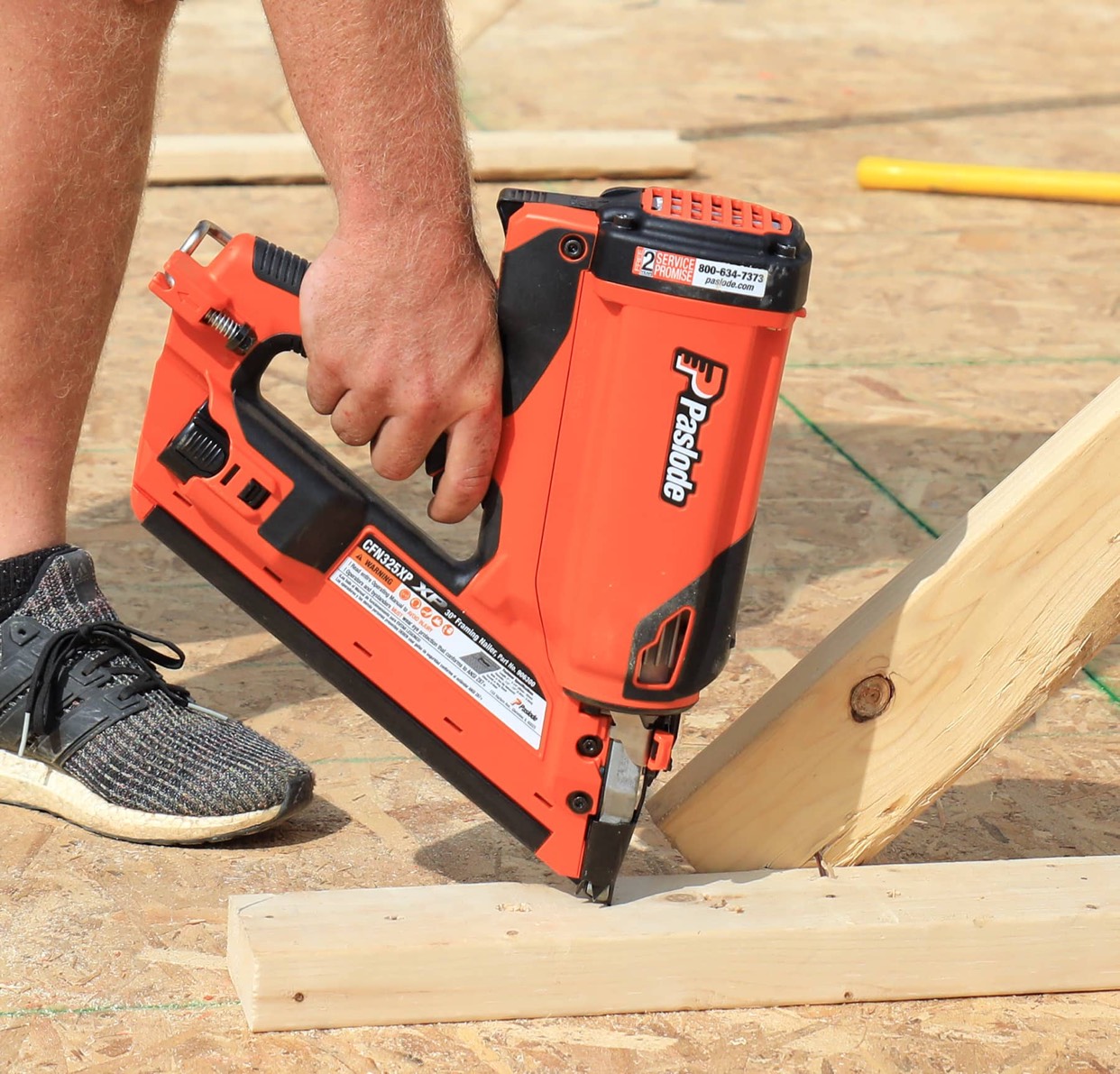 BRAND NEW Paslode Cordless Framing Nailer - photo 4