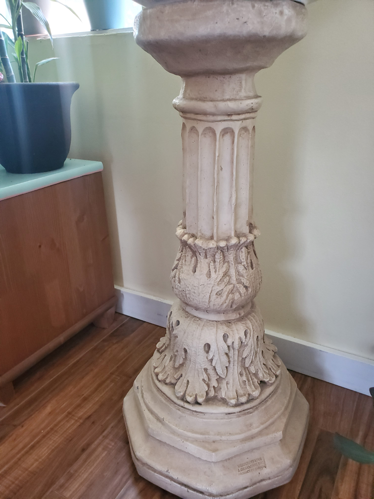 Cement pedestal - photo 2