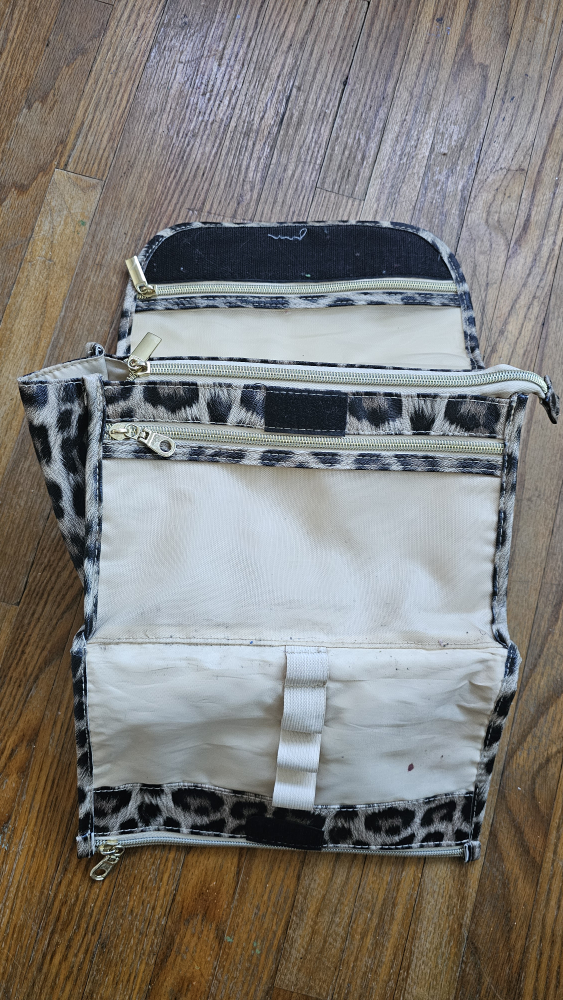 Leopard Makeup bag - photo 3