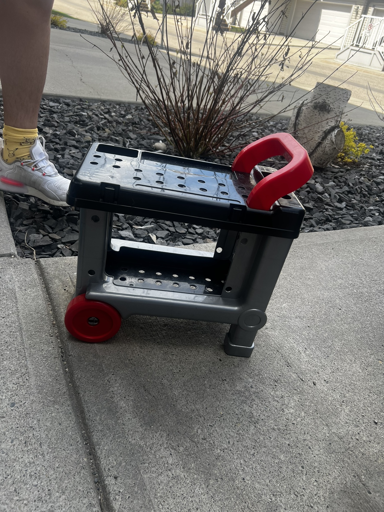 Tool cart