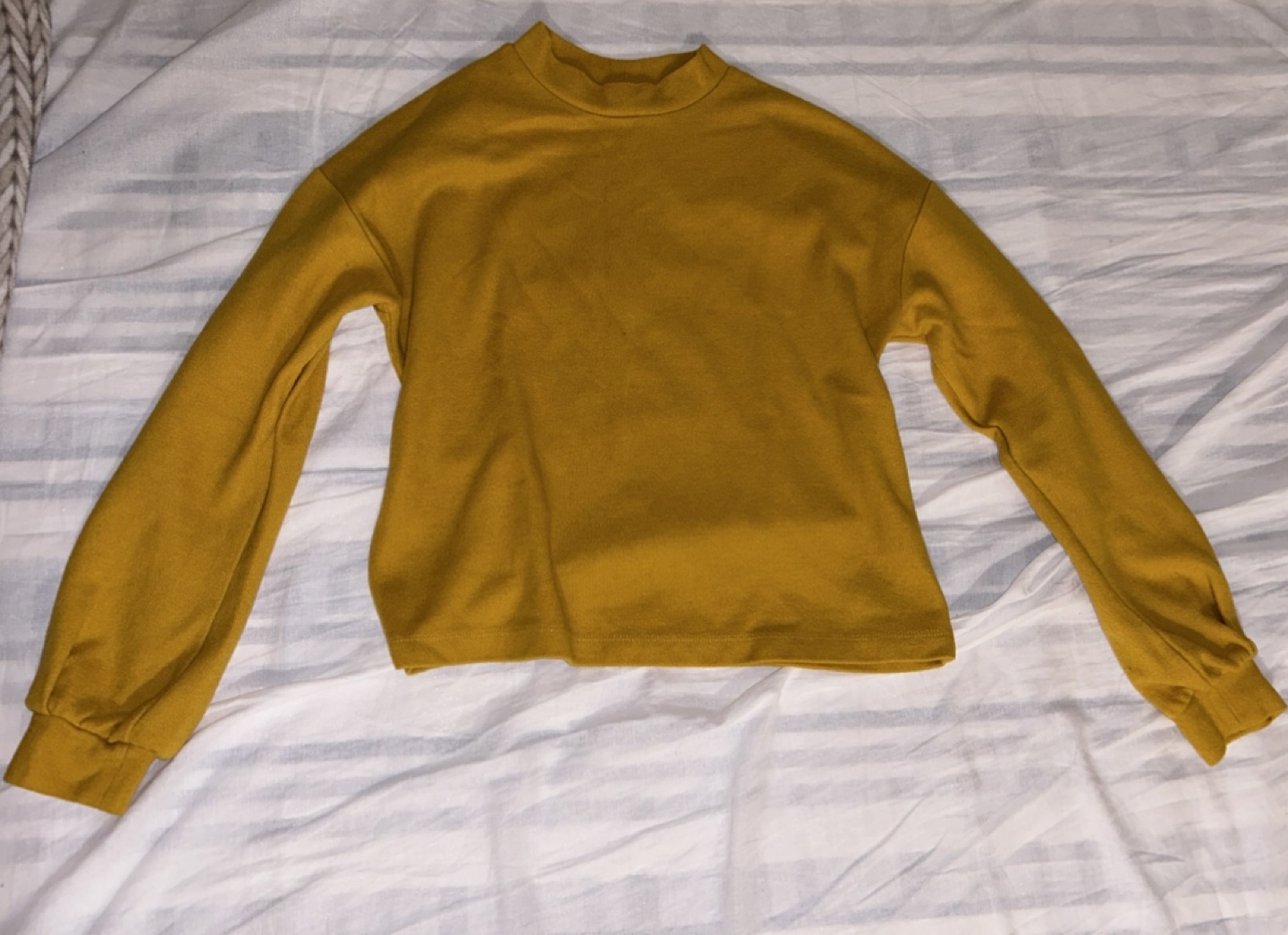 Big clothes bundle image indicator(8)